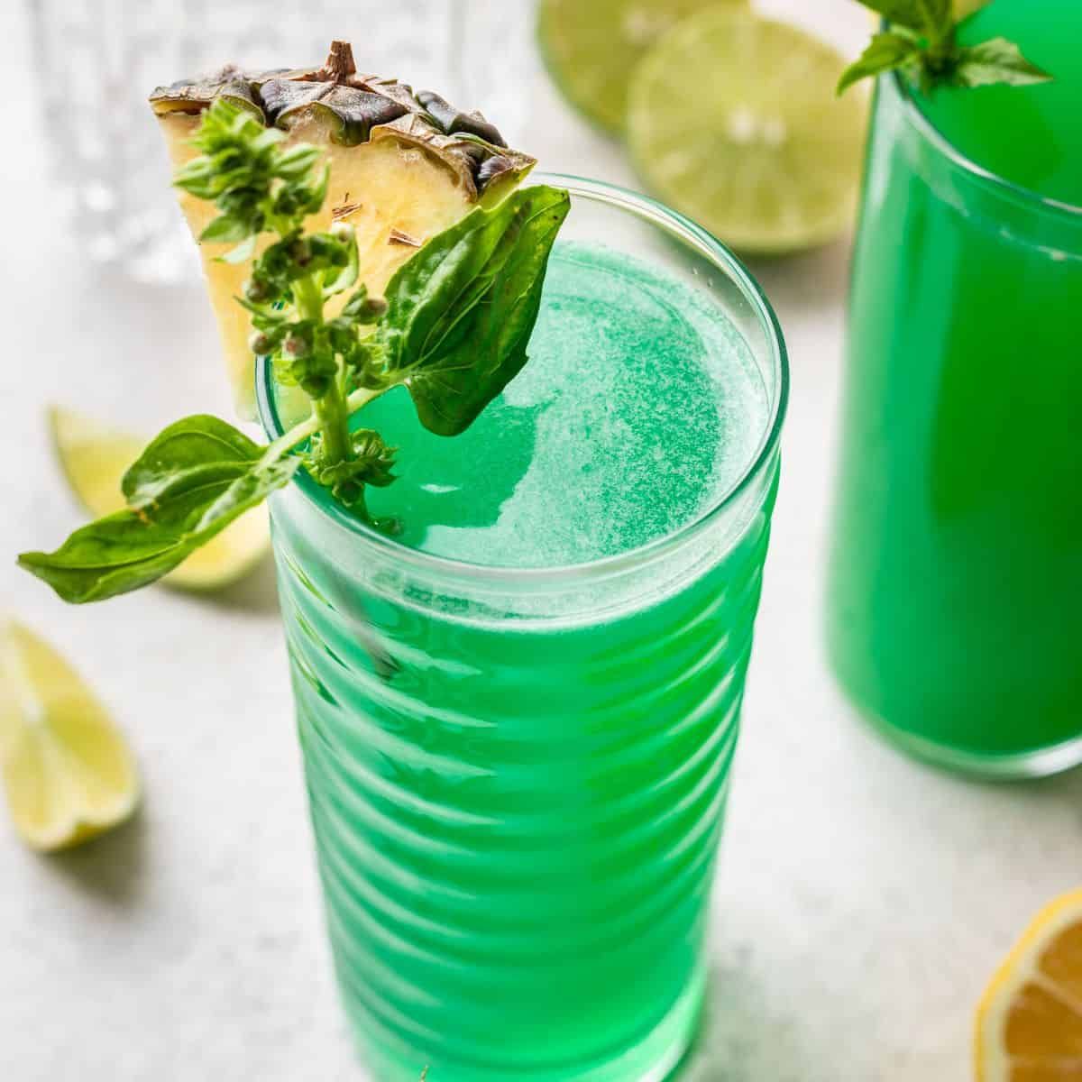 From Booze to Buzz: Are THC Drinks Replacing Alcohol for a New Generation?